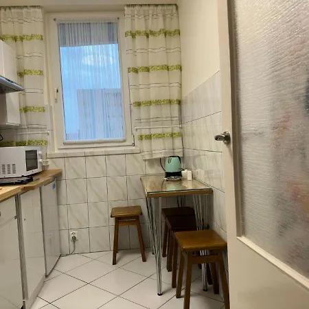 Bazyliańska - 100m Do Metra Bródno, 20 Minut Do Centrum Warszawy Warszawa