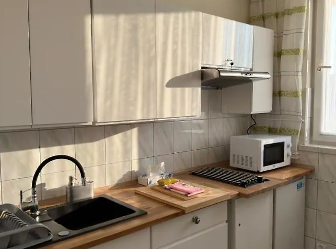 Appartement Bazylianska - 100m Do Metra 